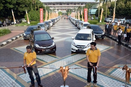  Honda Serahkan 160 Mobilio Kepada Konsumen