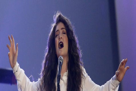  Lorde Bawa Pulang Lagu Terbaik Grammy Awards