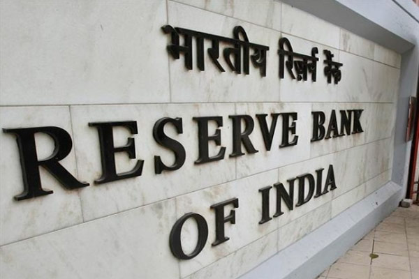  RBI Naikkan Suku Bunga Acuan India