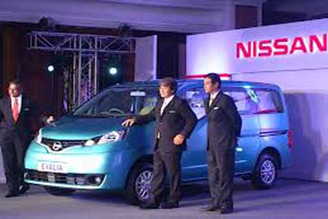  Nissan Targetkan Penjualan Evalia Naik 25%