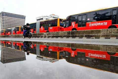  Ini Alasan Dishub DKI Mendatangkan Bus Dari China