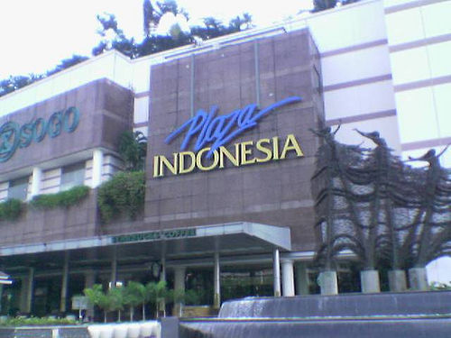  Plaza Indonesia Batal Bagi Dividen