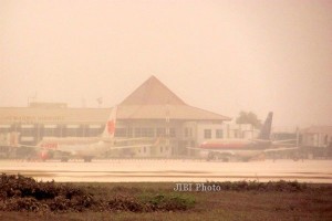  Gunung Kelud Meletus: Waspadai Dampak ISPA