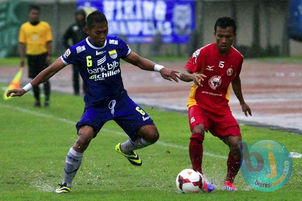  FOTO: Persib Menyerah di Kandang, Skor 1-2 Untuk Semen Padang