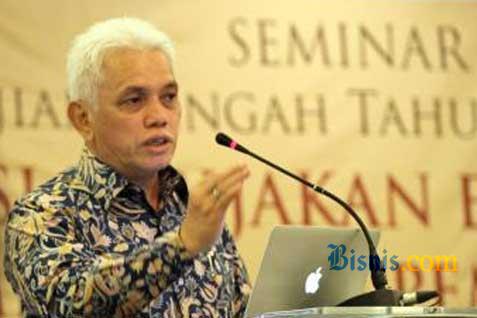  Hatta Rajasa Raih Penghargaan Logistik Award