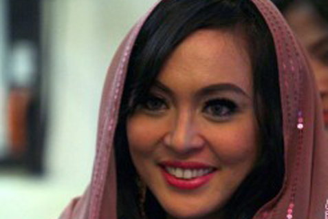  KPK Periksa Angelina Sondakh Terkait Kasus Anas Urbaningrum