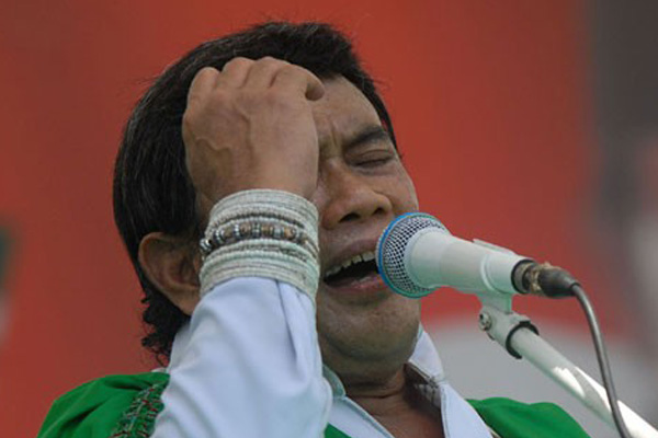  Warga Twitter Ngeledek Gelar Profesor Rhoma Irama