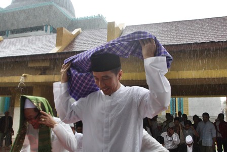  Begini Cara Jokowi Manjakan Pedagang Pasar Blok G Tanah Abang