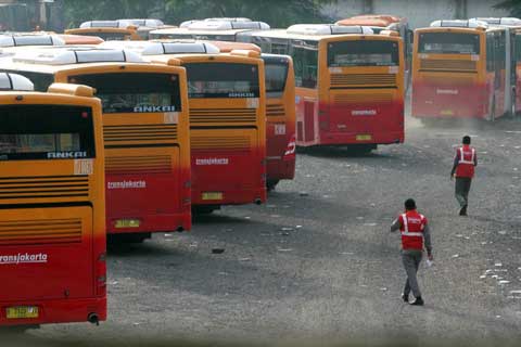  DKI Akan Perpanjang Kontrak Operator Transjakarta