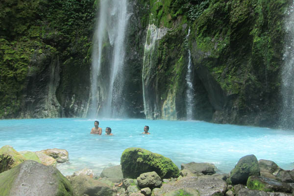  Rupiah Melemah, Wisata Domestik Bergairah