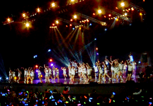  Pertunjukan JKT48, Warna Baru Festival Java Jazz