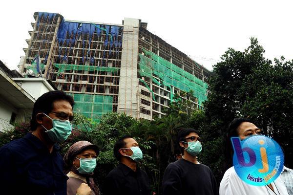  FOTO: Protes Pembangunan Apartemen, Warga Somasi Pemkot Bandung