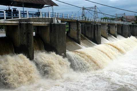  Jakarta Diguyur Hujan, Katulampa Tetap Siaga 4