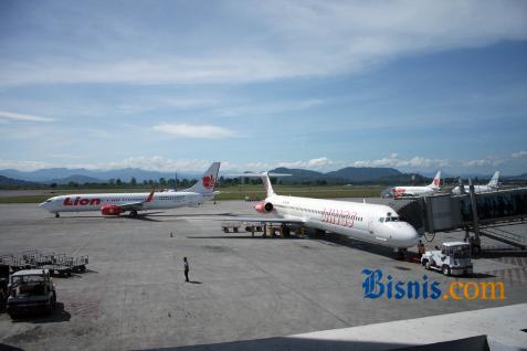  Penerbangan di Bandara Sultan Syarif Kasim Berangsur Normal