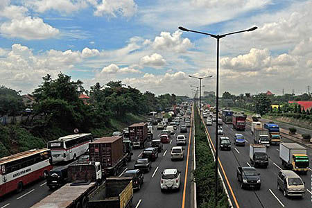  Pemkot Bekasi Negosiasikan Pengoperasian Pintu Tol Bekasi Barat 3