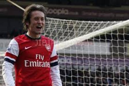  Liga Inggris: Benamkan Spurs 1-0 Lewat Rosicky, Arsenal Masuk Orbit Juara Liga