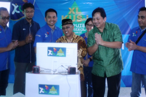  Pemerintah Luncurkan Sekolah Menengah Terbuka Jarak Jauh