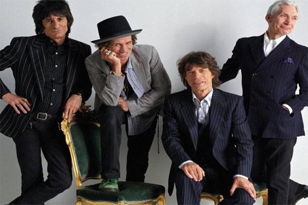  Rolling Stones Batalkan Konser Setelah L\'Wren Scott Tewas