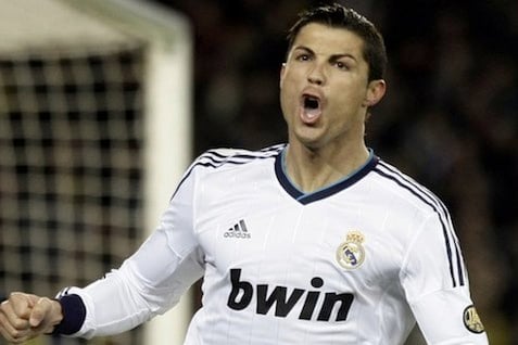  Real Madrid vs Schalke  3-1 (9-2), Madrid Ke Perempat Final