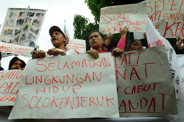  FOTO: Unjuk Rasa Warga Solokanjeruk di PTUN Bandung