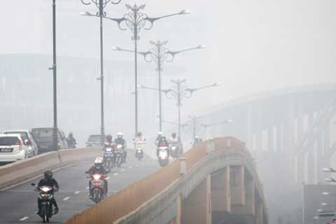  Pekanbaru Kembali Dilanda Kabut Asap