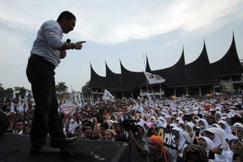  Gelar Kampanye Terbuka di Medan, PKS Sediakan Penitipan Anak