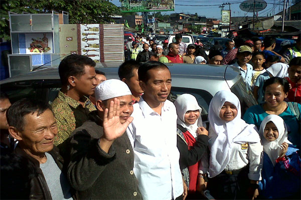  Tidak Ada Kampanye, Capres Jokowi Blusukan di \'Rumah SBY\'