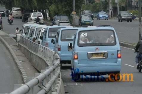  Kini Keterisian Angkot Rata-rata Hanya 13%