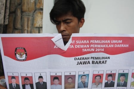  PILEG 2014: KPU Jabar Akui Banyak Surat Suara Tertukar