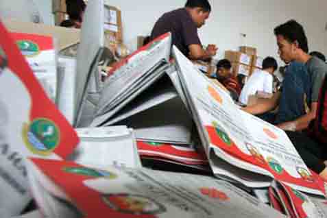  PILEG 2014: Tempat Wiranto Nyoblos Molor 30 Menit