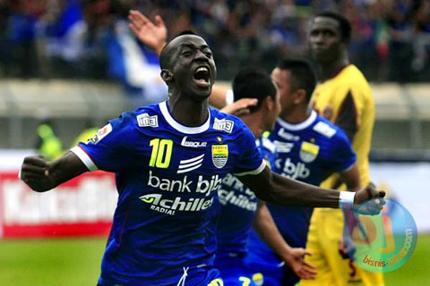  LIGA SUPER INDONESIA : Sempat Tertinggal, Persib Bungkam Arema 3-2