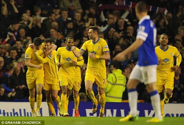  LIGA INGGRIS: Crystal Palace Bungkam Everton 3-2