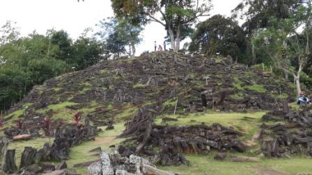  WISATA SEJARAH:Mau Ke Gunung Padang? Ini Rute Ke Lokasi