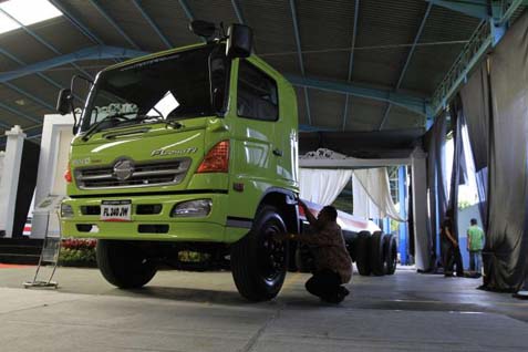  Penjualan Truk Kuartal I/2014 Turun 5,2%