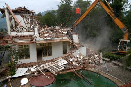  Buntut Penertiban Vila Puncak, Warga Bogor Kehilangan Mata Pencaharian