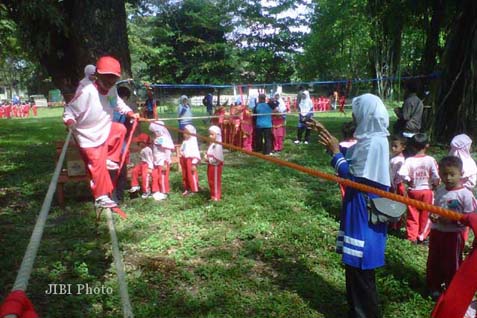  Pelajar PAUD Rusun Marunda Datangi Balai Kota