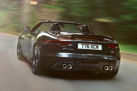 Sedan Jaguar CC Besar. Penjualan makin ciut/Reuters