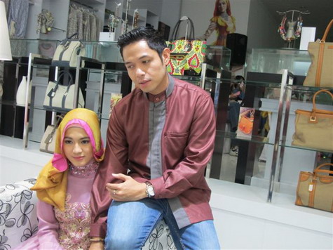  Dude Herlino & Alyssa Soebandono Promosikan Shafira di Bandung