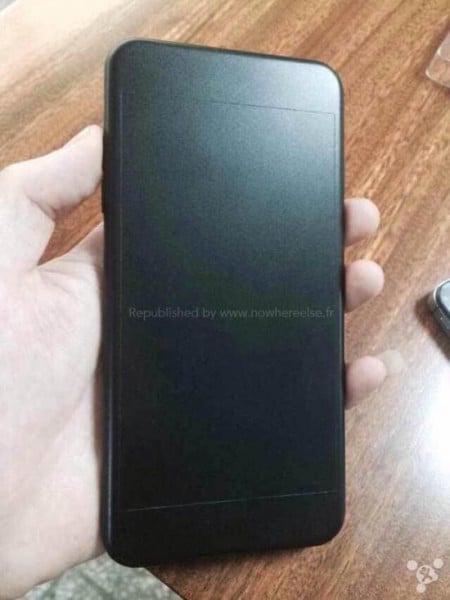  Inikah Penampakan iPhone 6?