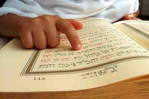  Al-Quran Salah Cetak: Dirjen Bimas Islam Bantah Tarik 1.000 Al-Quran dari Masyarakat