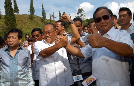  Pilpres 2014: Petinggi Golkar Setuju Ical Dampingi Prabowo