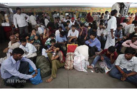  Muslim India Dibantai, Korban Tewas Dibuang ke Sungai