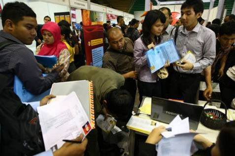  PENGANGGURAN: Tembus 7,2 Juta Orang pada Februari