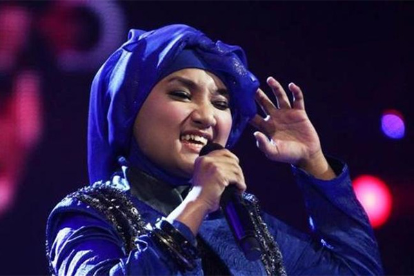  Fatin X Factor Indonesia Sudah Ngebet Segera Kuliah