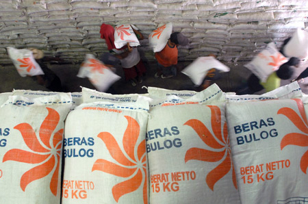  Stok Beras Bulog, Persediaan di Jateng Aman hingga Oktober 2014