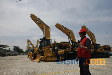  Penjualan Alat Berat Kuartal III Belum Bisa Diprediksi