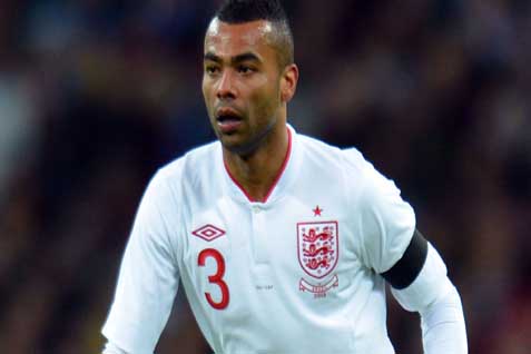  ASHLEY COLE Mundur dari Sepakbola Internasional