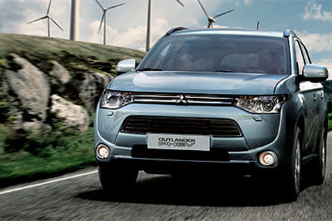  Mitsubishi Outlander PHEV Masuk Indonesia, Meluncur 19 Mei?