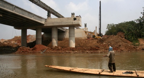  Pembangunan Jembatan Gantung Pasar Sore Padang Bulan Dimulai Besok