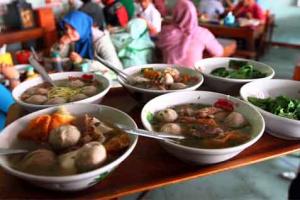  Wow, Mahasiswa Ini Sukses Ciptakan Bakso dari Bonggol Pisang